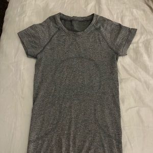 Grey lulu lemon shirt